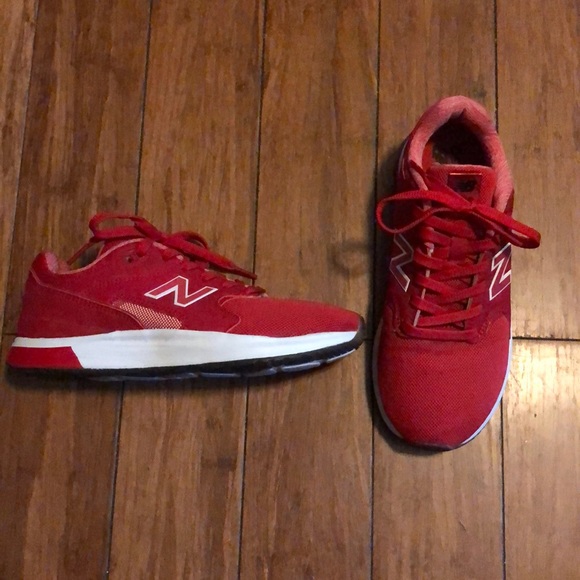 Sneakers - Picture 2 of 5